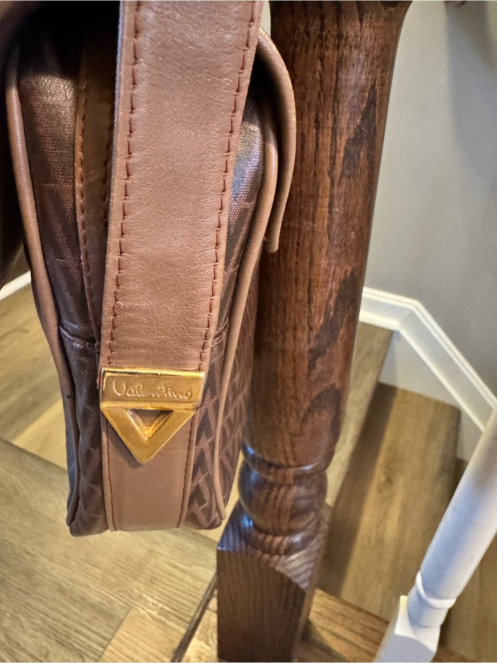 Mario Valentino Monogram Brown Flap Bag - Picture 5 of 13